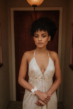 Vestido de Noiva Simples e Fluído