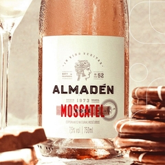 Imagem do Espumante Almadén Brut Demi Sec Moscatel Rosé Garrafa 750ml