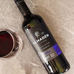 Imagem do Vinho Almadén Tinto Shiraz Adega Miolo Bag in Box 5 Litros