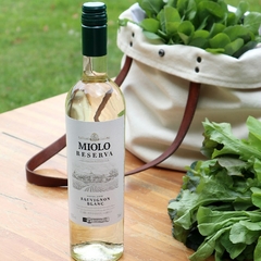 Vinho Miolo Reserva Tinto Branco Seco Sabores Garrafa 750ml - Newness Atacado