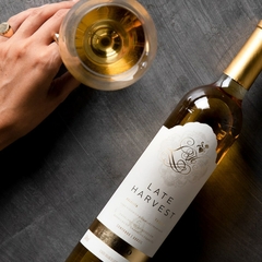 Vinho Miolo Late Harvest Branco Licoroso Doce Garrafa 500ml - loja online