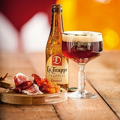 Kit Cerveja La Trappe Dubbel Holandesa Escura 330ml + Taça - Newness Atacado