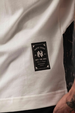 Imagem do Camiseta Nakyk Akron Over Offwhite