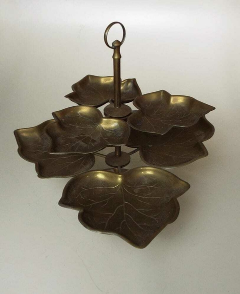 2010 PETISQUEIRA DE METAL GIRATÓRIA COM ARGOLA PARA CARREGAR