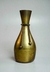 VASO EM METAL AMARELO COM DETALHE NO CENTRO 1504