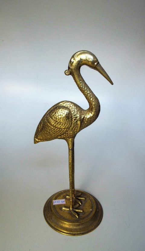 1762 ESCULTURA EM BRONZE DE UMA GARÇA COM BASE DE METAL