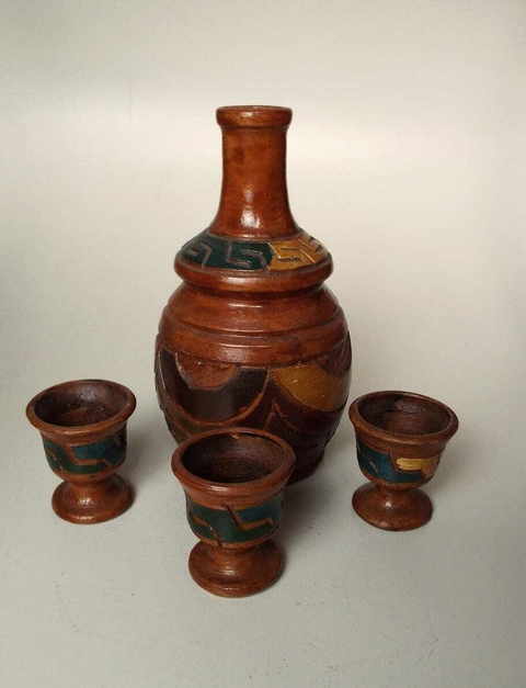 2028 MORINGA ARTESANAL DE BARRO COM TAÇAS PINTADAS A MÃO - comprar online