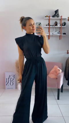 Blusa muscle tee gola na internet