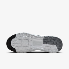 TENIS NIKE AIR MAX NUAXIS MASCULINO na internet