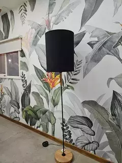 Lámpara de pie SOFI Nórdica madera paraíso metal blanco o negro pantalla de lino CARILUX - Artyluz
