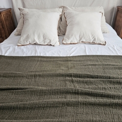 Manta/Pie de cama Peonia Verde Oliva - comprar online