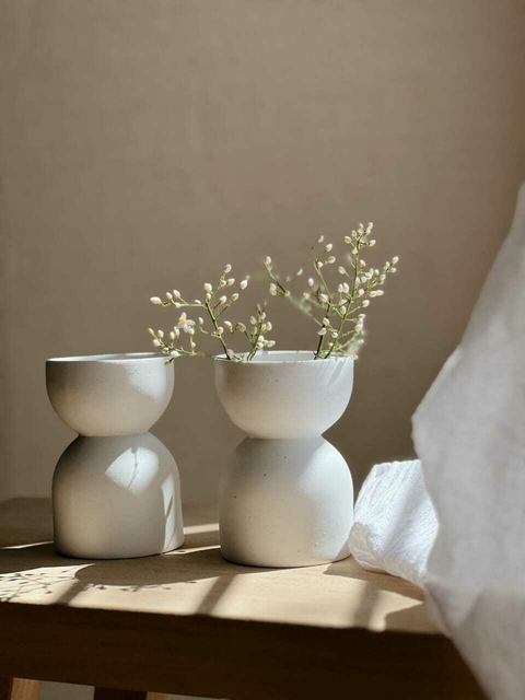 Florero Reloj de Arena Pottery Off White