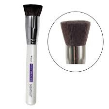 Pincel W115 kabuki reto Macrilan