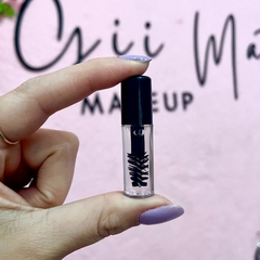 BLEND FORTALECEDOR PARA SOBRANCELHA GII MATOS CARE - Gii Matos Makeup