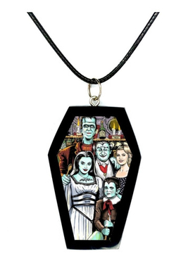 Exclusivo Colar Pingente Caixão Arte Familia Monstro Resina