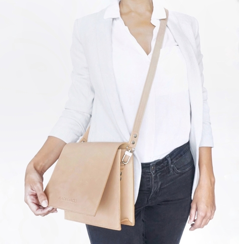 CARTERA BAUHAUS NUDE