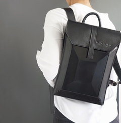 PRE ORDER MOCHILA MODELO 9,19 MINI NEGRO Y ALUMINIO NEGRO BRILLO