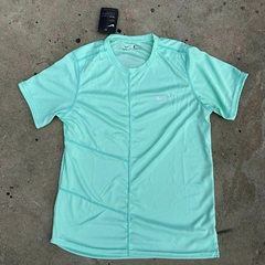 Remera deportiva - tienda online