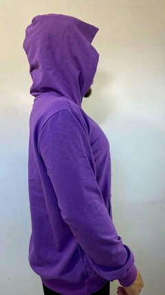 Casaco com capuz - AO Clothing - comprar online