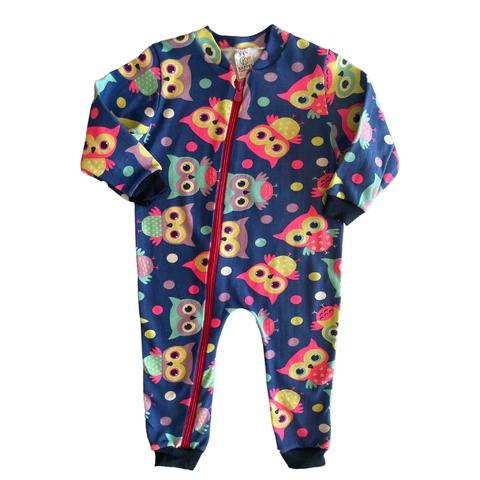 MACACÃO MANGA LONGA COM ZÍPER CORUJAS - KAPPES