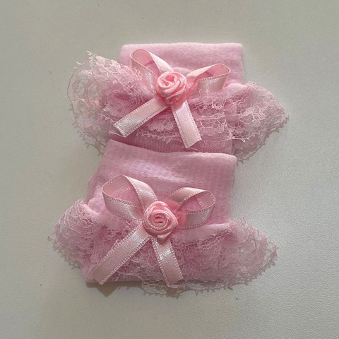 MEIA COM RENDA E LACINHO - ROSA