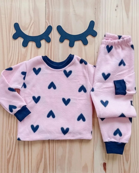 PIJAMA INFANTIL FEMININO EM SOFT CORAÇÕES