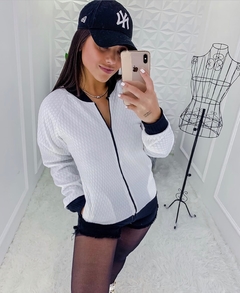 Jaqueta bomber Matelasse - comprar online