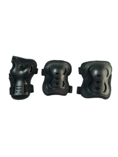 Set de Protecciones Boissy Tripack: Rodillera Codera Muñequera Color NEGRO