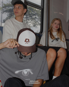 GREY TEE EYES - comprar online