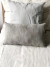 Almohadon Waffle 30x50 gris perla - comprar online
