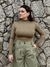 Blusa básica gola alta verde - comprar online