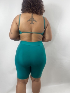 Conjunto Verde Esmeralda - short e Top Alça Fina na internet