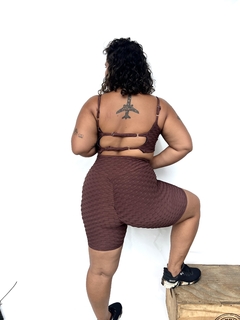 Conjunto Cacau - short meia coxa e Top Yasmim - Rayo de Sol