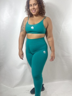 Conjunto Verde Esmeralda - Calça e Top Regulagem - comprar online