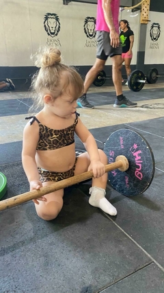 Conjunto Onça pintada - short e Top laura na internet