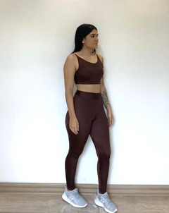 Conjunto Emile - Calça e Top Maya na internet