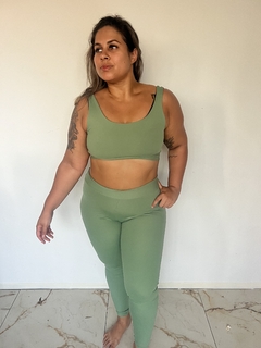 Conjunto Verde Margarita - Calça Legging e Top Alça grossa - comprar online