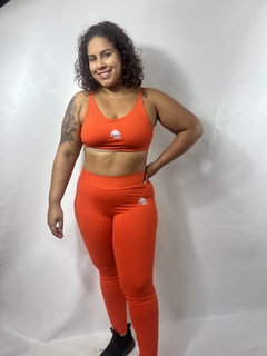 Conjunto Laranja - Calça e Top Regulagem na internet