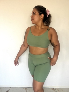 Conjunto Short Meia Coxa e Top Tiras - Verde margarita na internet