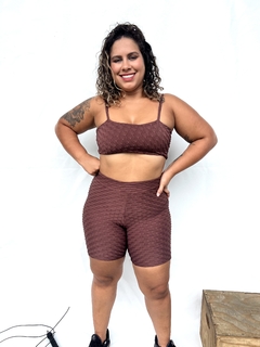 Conjunto Cacau - short meia coxa e Top Yasmim