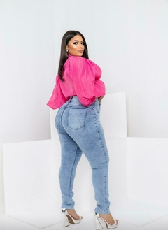Calça Feminina Jeans Skinny Plus Size Cintura Alta - comprar online