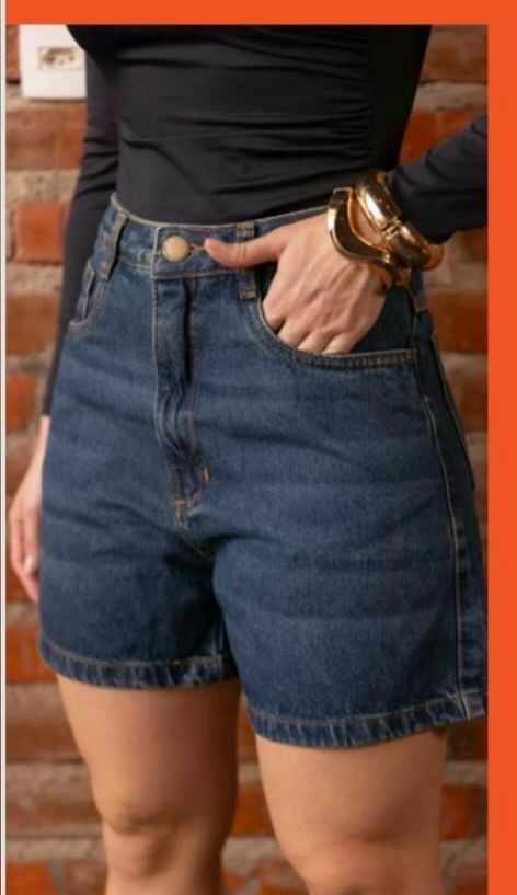 Bermuda Emmy Azul escuro Cintura Alta Com Bolso Bermuda Feminina - comprar online