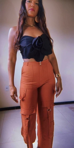 Cropped feminino de flor de amarrar nas costas - loja online