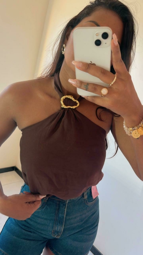 Blusa Feminina Com Fivela Elegante com elástico nas costas - comprar online