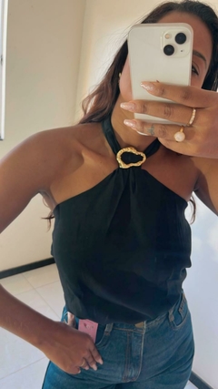 Imagem do Blusa Feminina Com Fivela Elegante com elástico nas costas