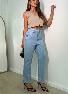 Calça Jeans Feminina Cintura Alta Reta Modelagem Confortável – Calça Cíntia CLARA - FlorFlor Moda Feminina