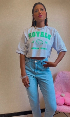 Imagem do Blusa Blusinha Camiseta semi Cropped TShirt Feminina 100% Algodão Com Estampa Royals