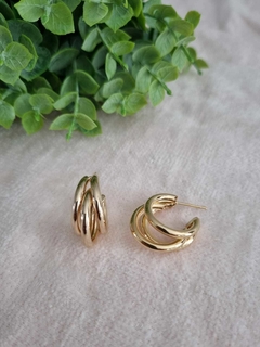 Brinco Argola Tripla P Banho de Ouro 18K