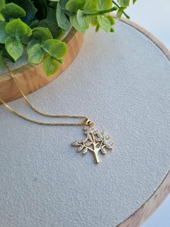 Colar Árvore da Vida Banho de Ouro 18K