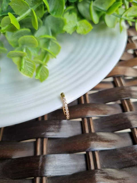 Piercing Fake Microzircônias Banho de Ouro 18K